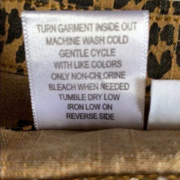 LAL Live a Little Animal Print Jacket Size S - Picture 8 of 16
